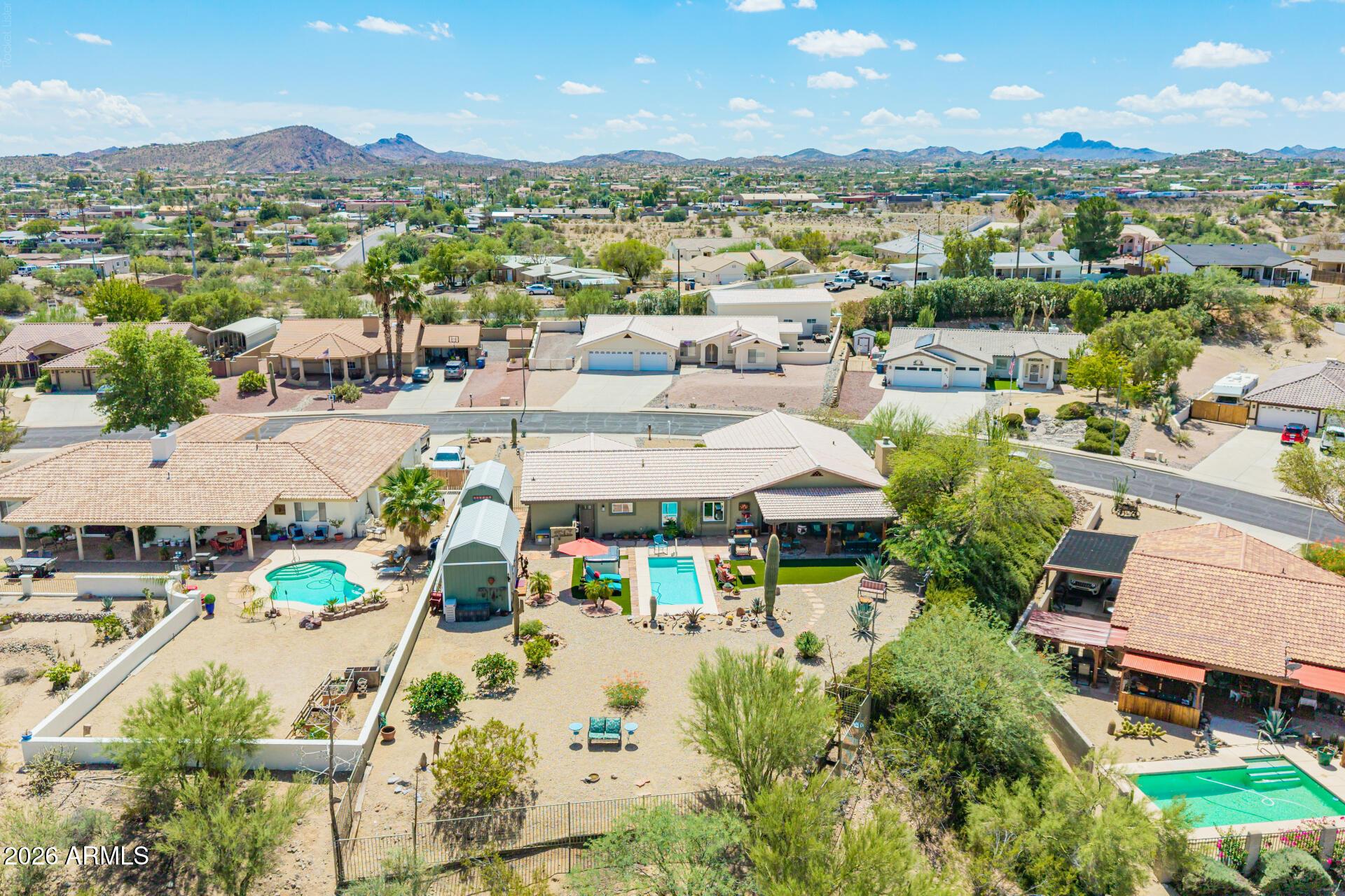 820 SIERRA VISTA Drive