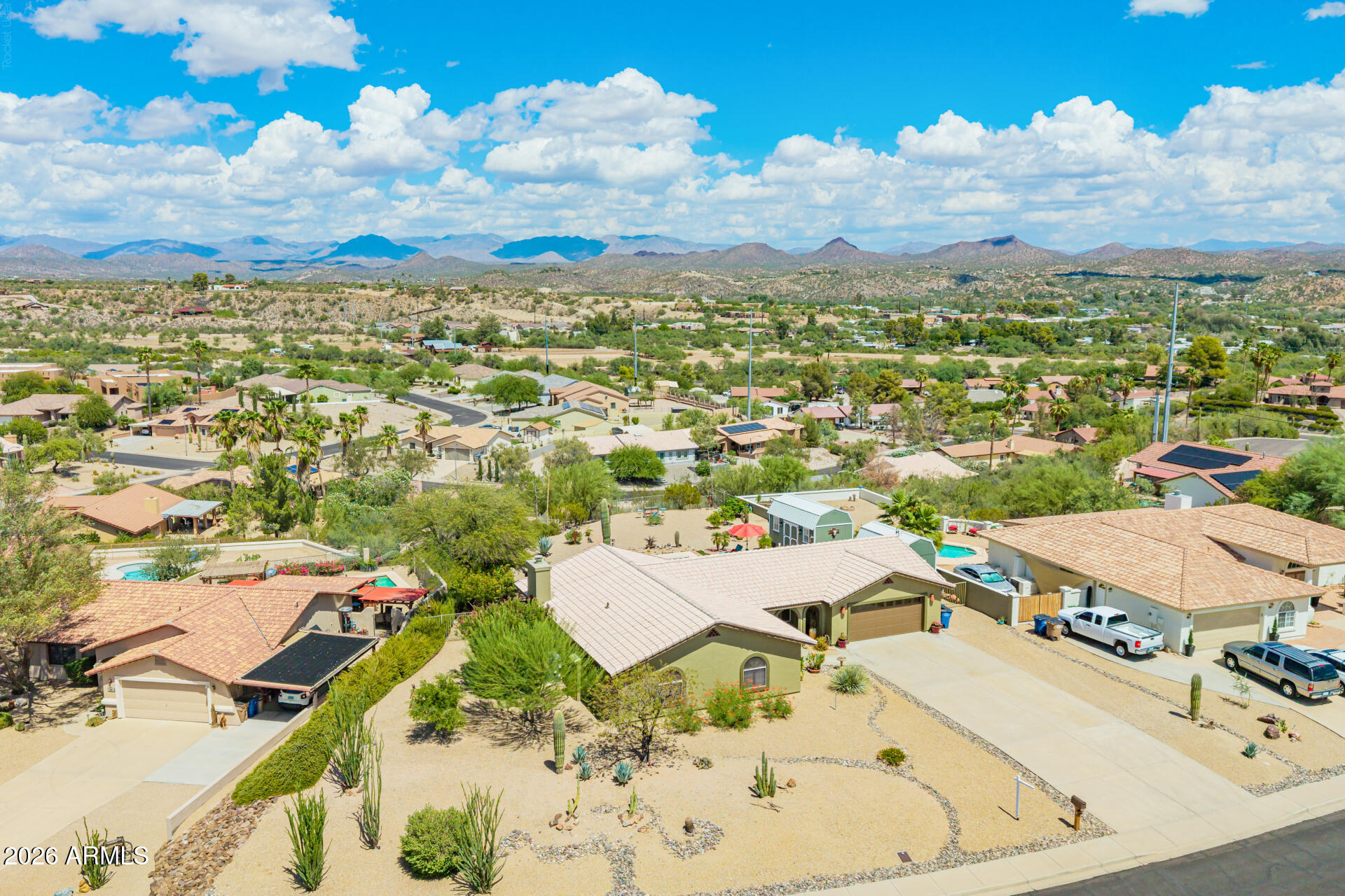 820 SIERRA VISTA Drive