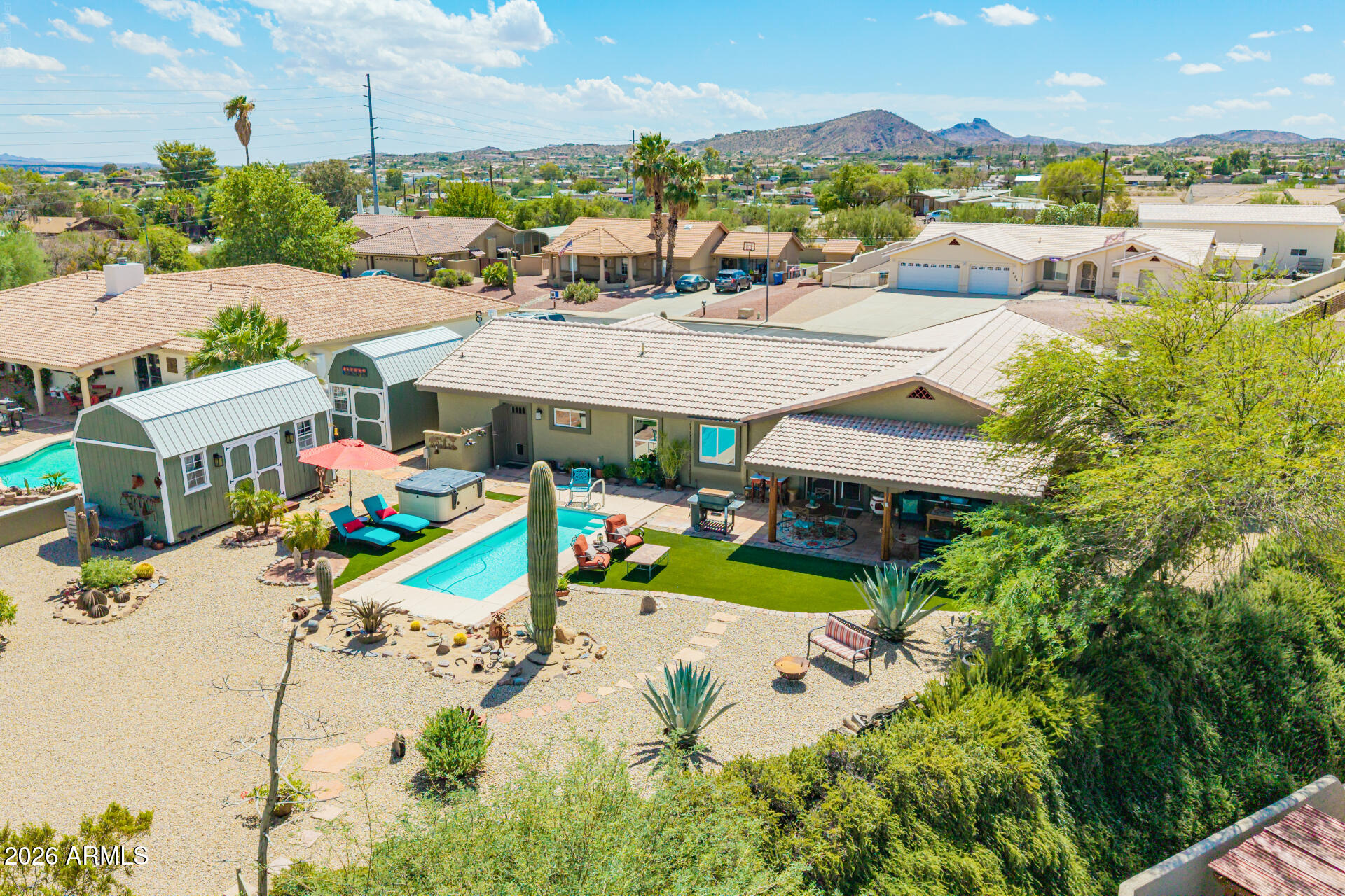 820 SIERRA VISTA Drive