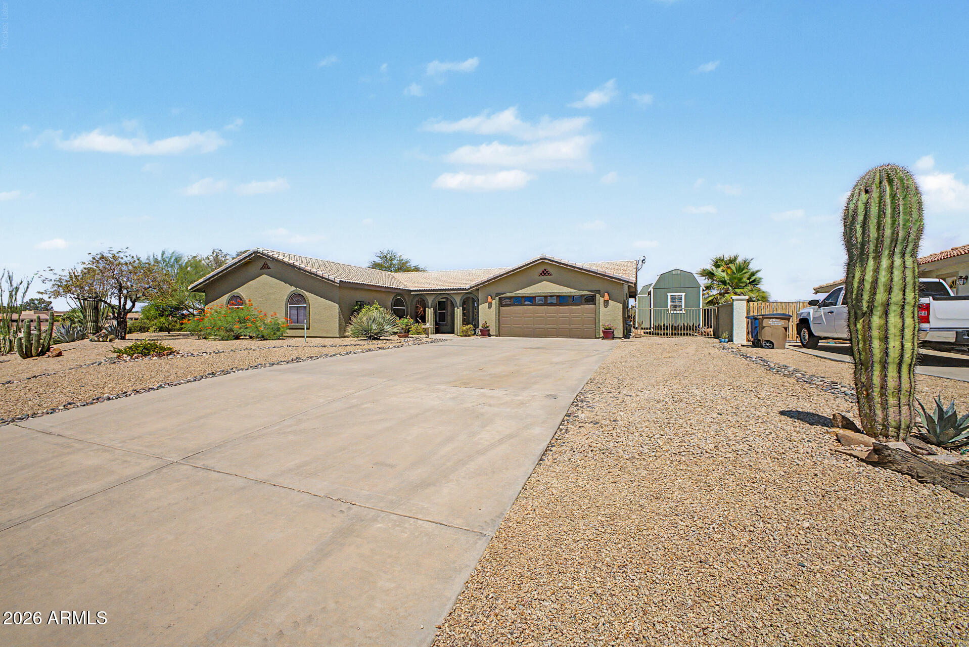820 SIERRA VISTA Drive