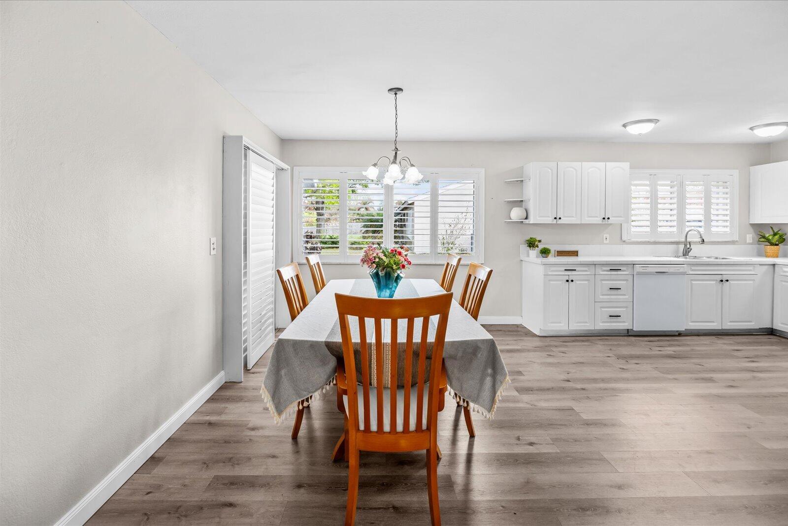 1673 SE Lyngate Drive, Port St. Lucie