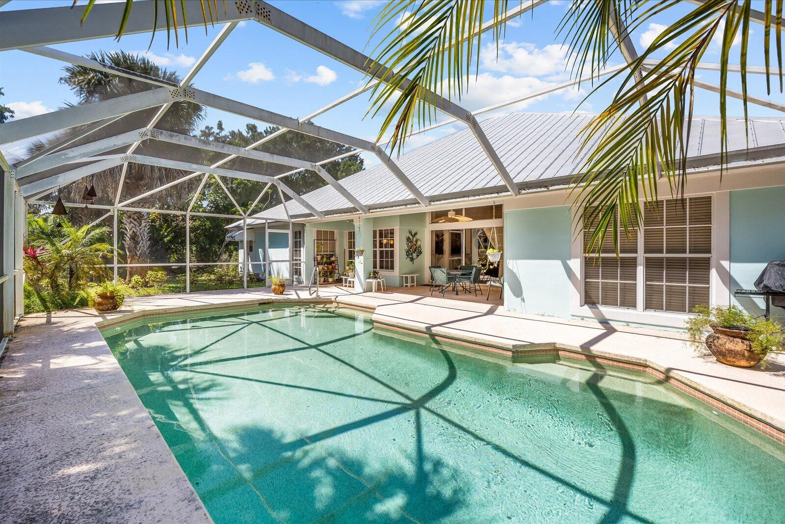 340 SE Saint Lucie Boulevard