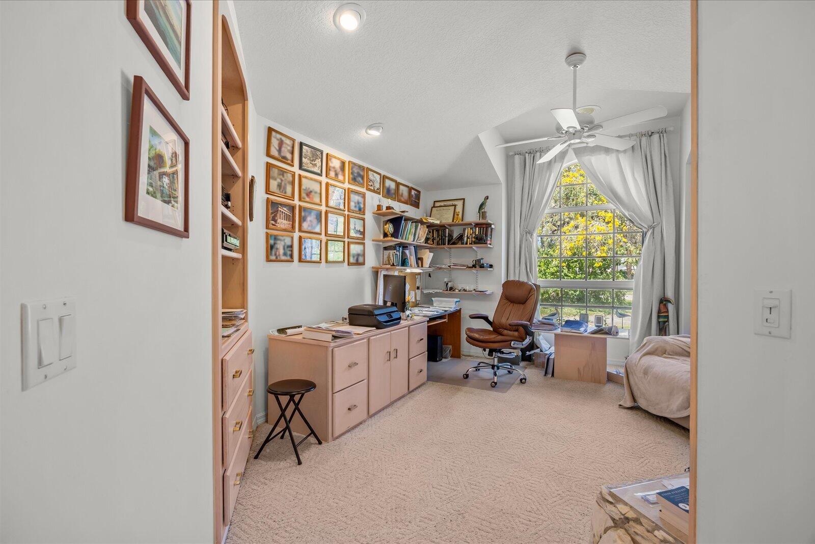 340 SE Saint Lucie Boulevard