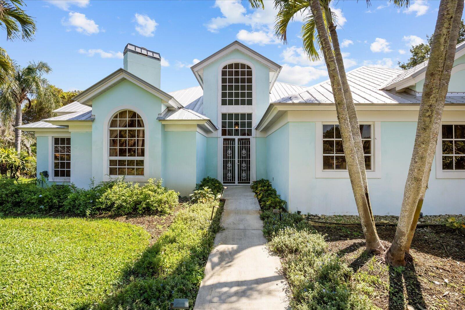 340 SE Saint Lucie Boulevard