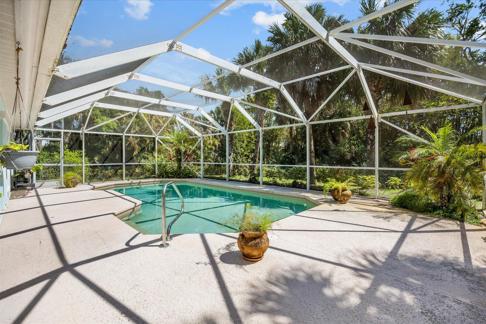 340 SE Saint Lucie Boulevard