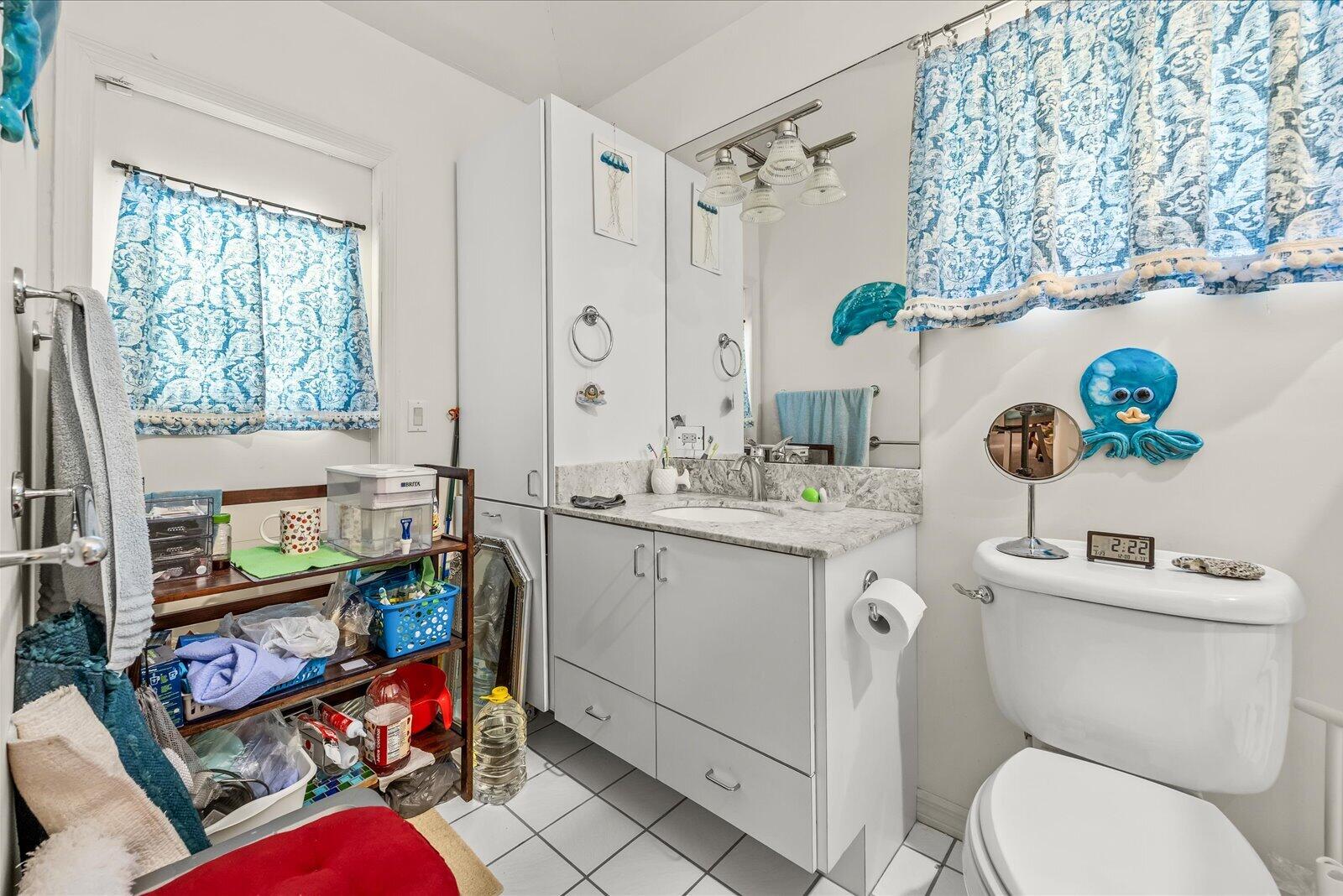 340 SE Saint Lucie Boulevard