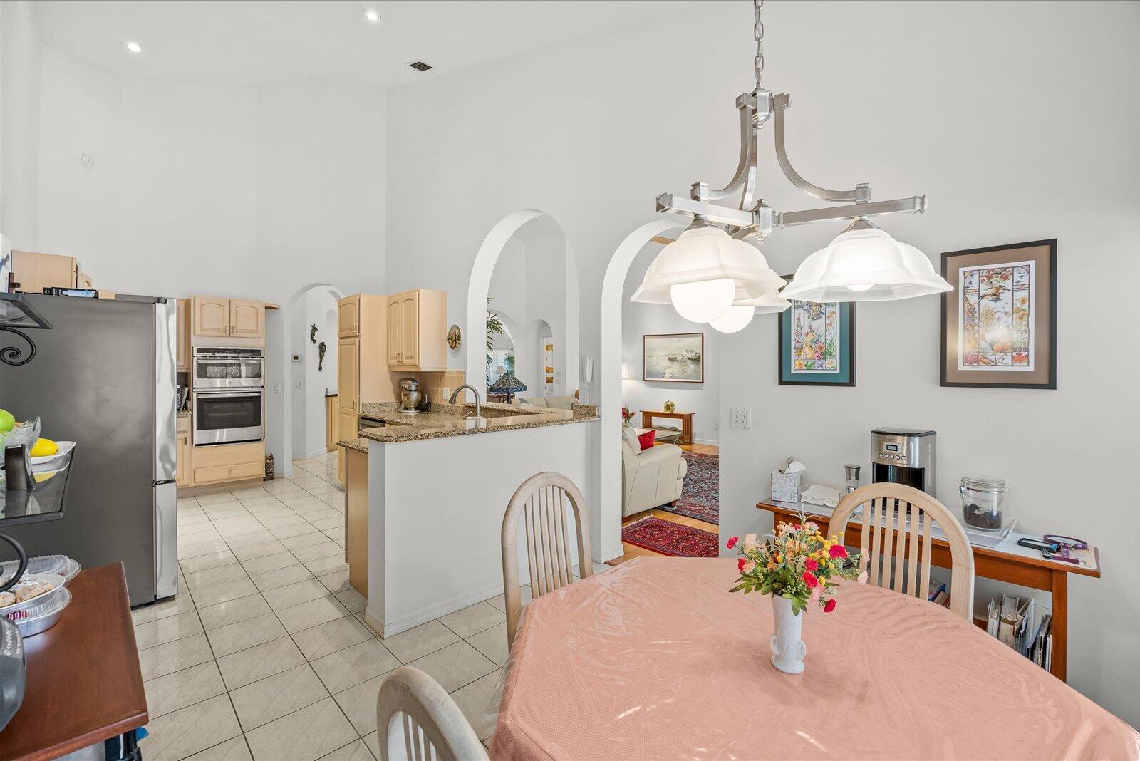 340 SE Saint Lucie Boulevard