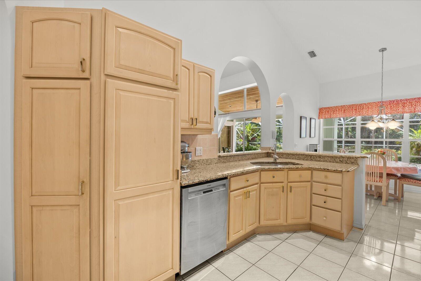 340 SE Saint Lucie Boulevard