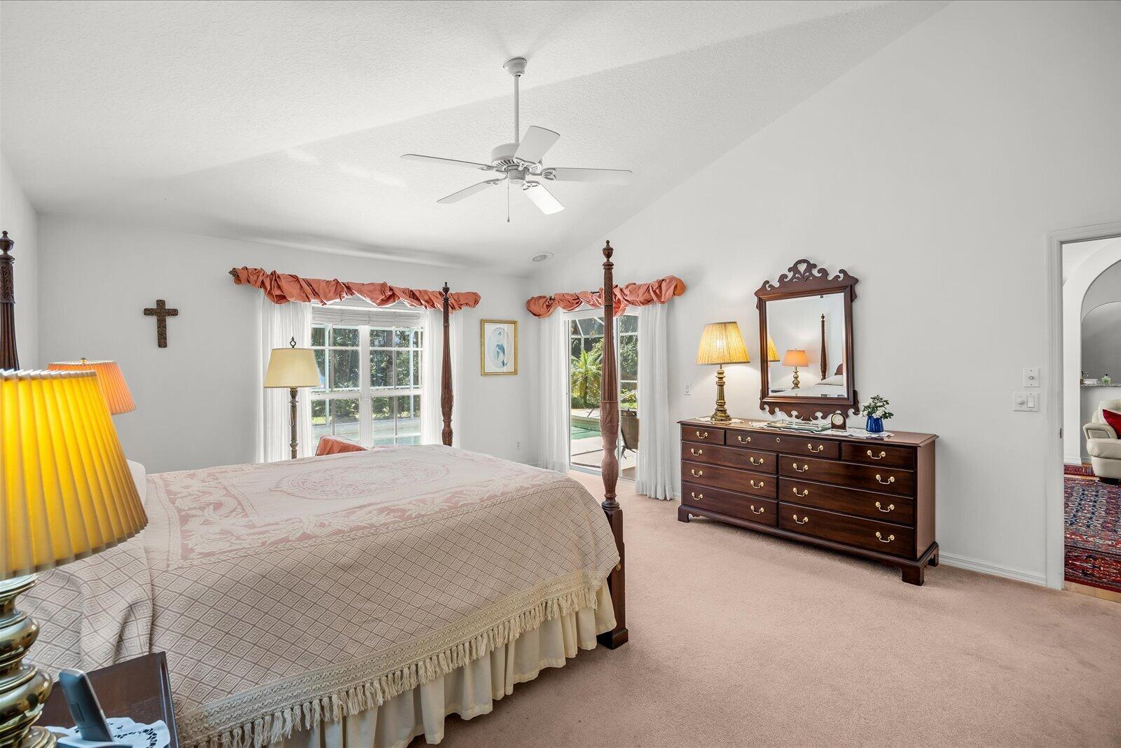 340 SE Saint Lucie Boulevard