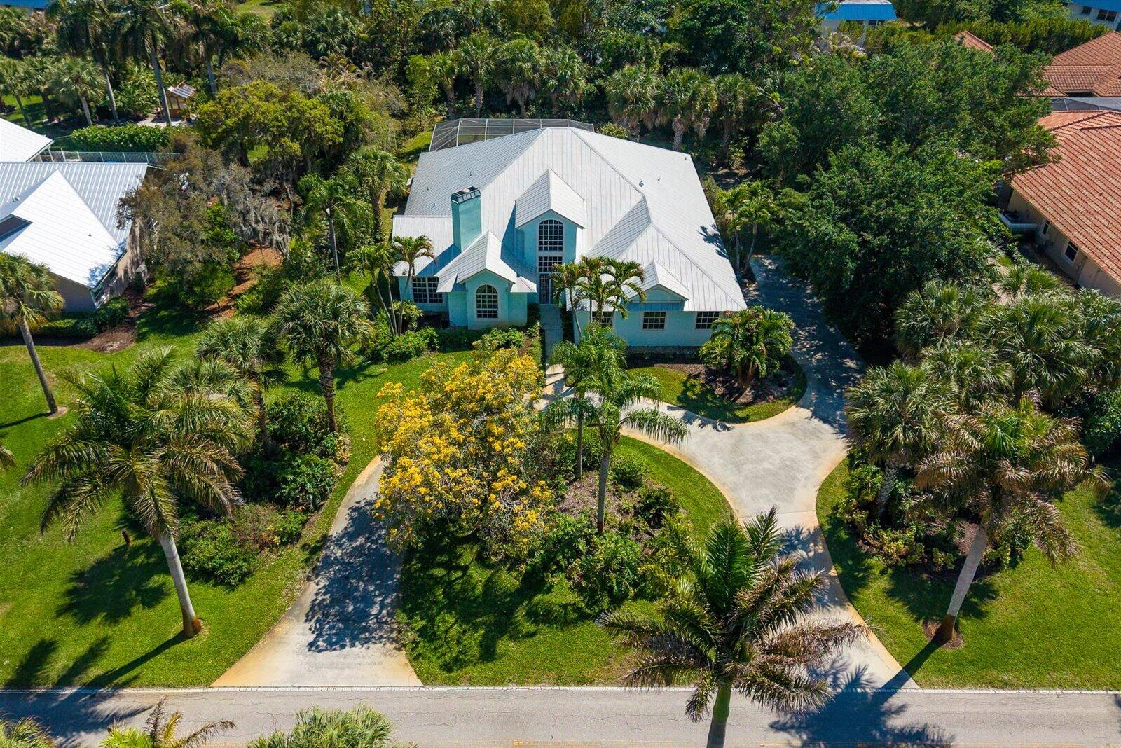 340 SE Saint Lucie Boulevard