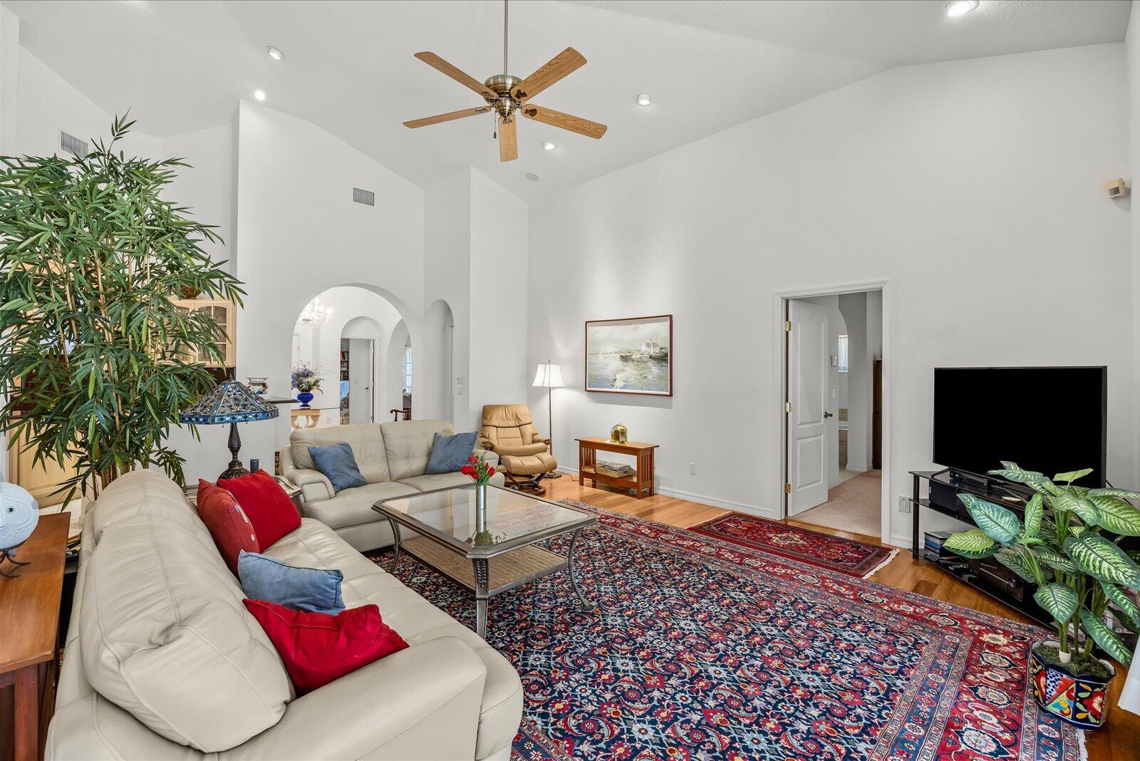 340 SE Saint Lucie Boulevard