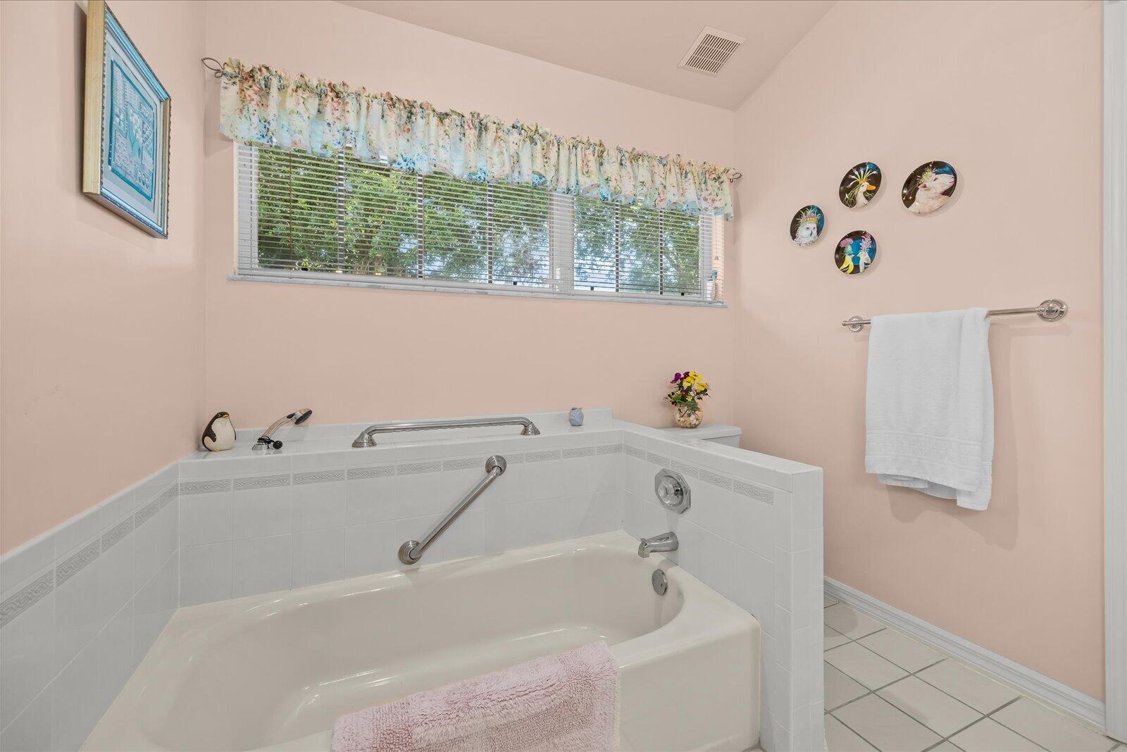 340 SE Saint Lucie Boulevard