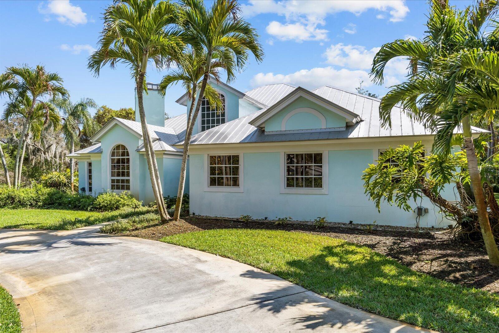 340 SE Saint Lucie Boulevard