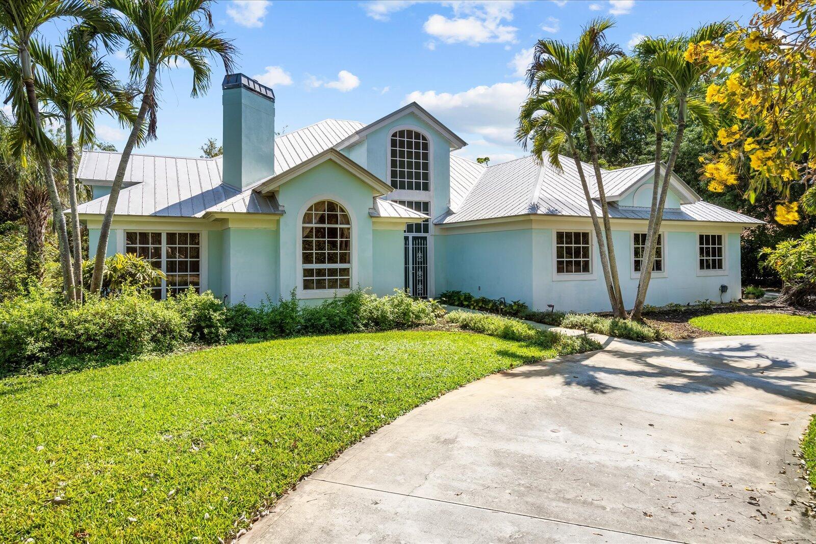 340 SE Saint Lucie Boulevard