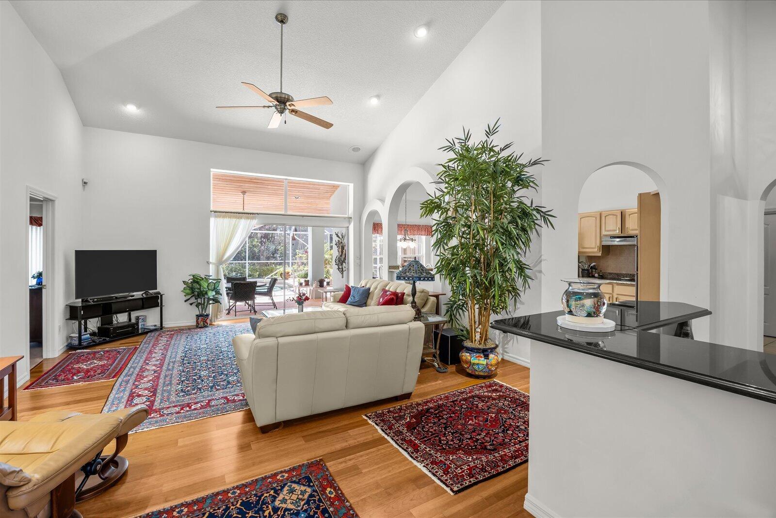 340 SE Saint Lucie Boulevard