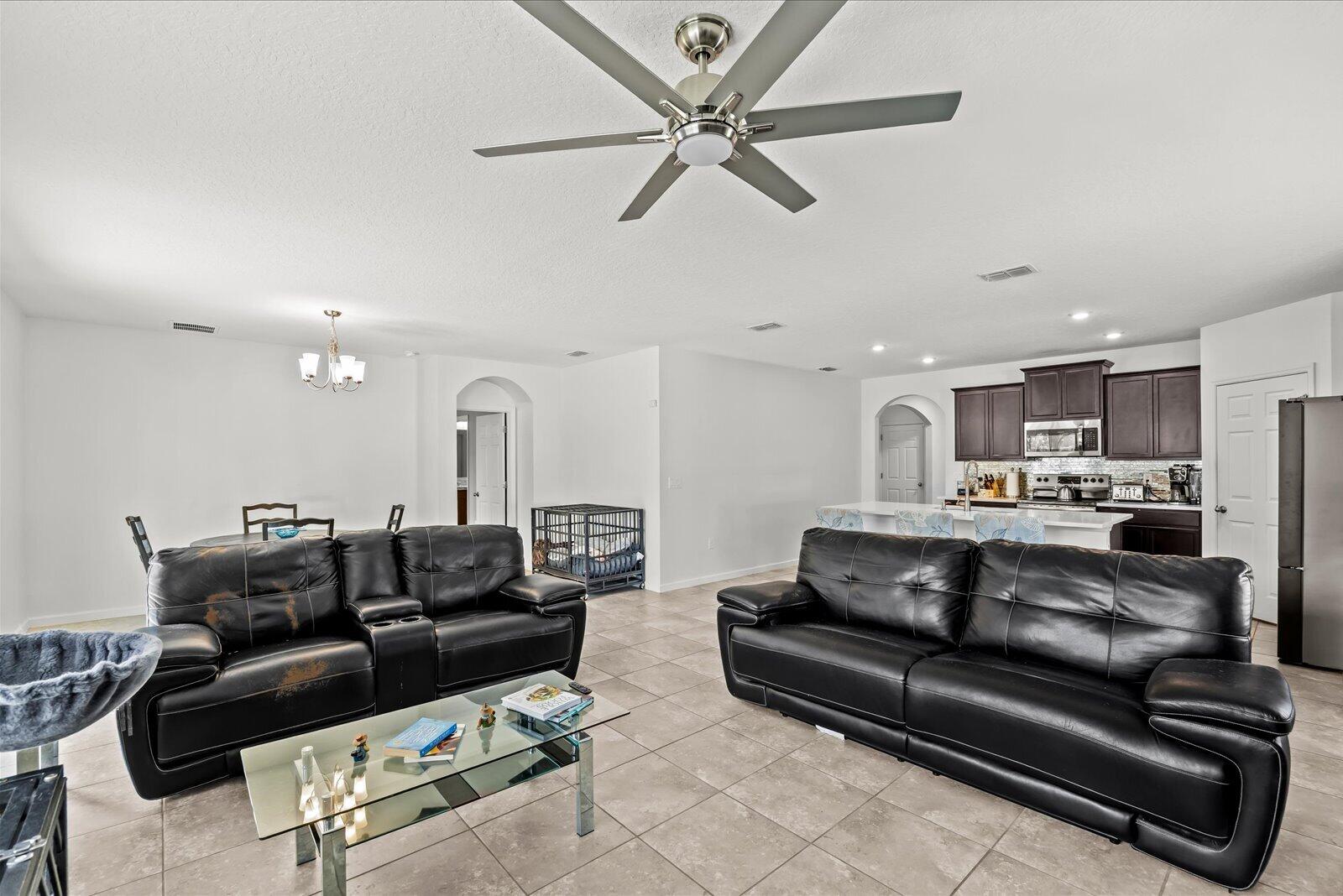 1749 SW Alberca Lane, Port St. Lucie
