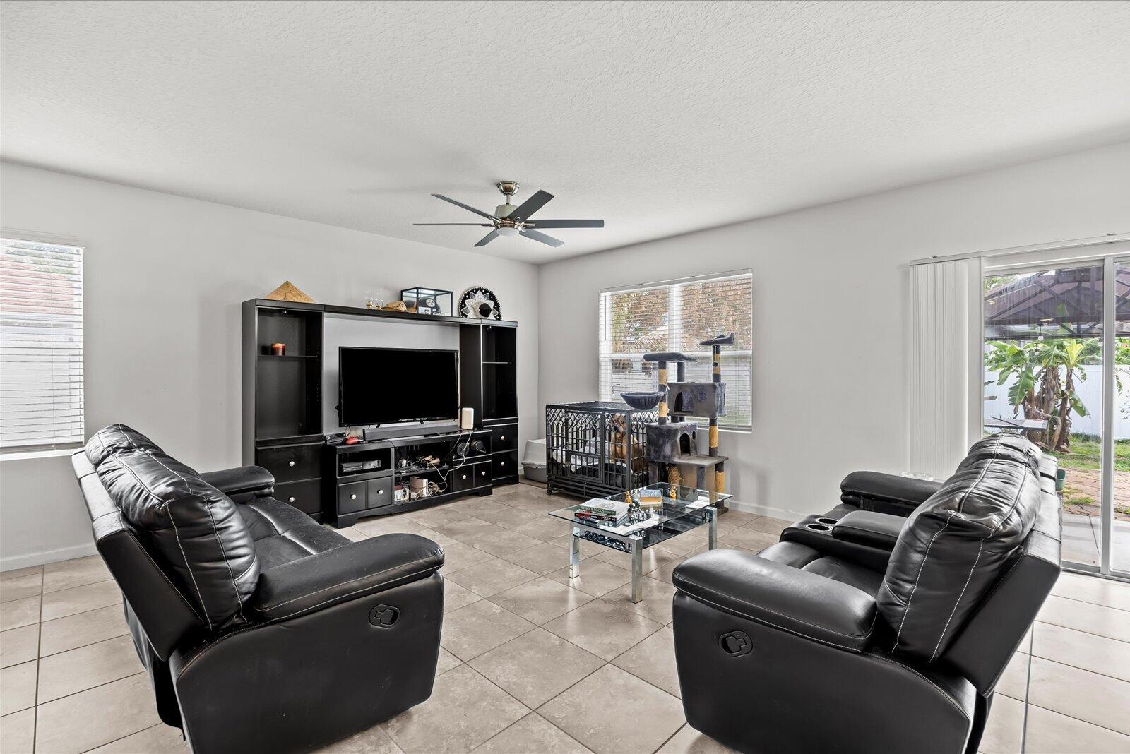 1749 SW Alberca Lane, Port St. Lucie