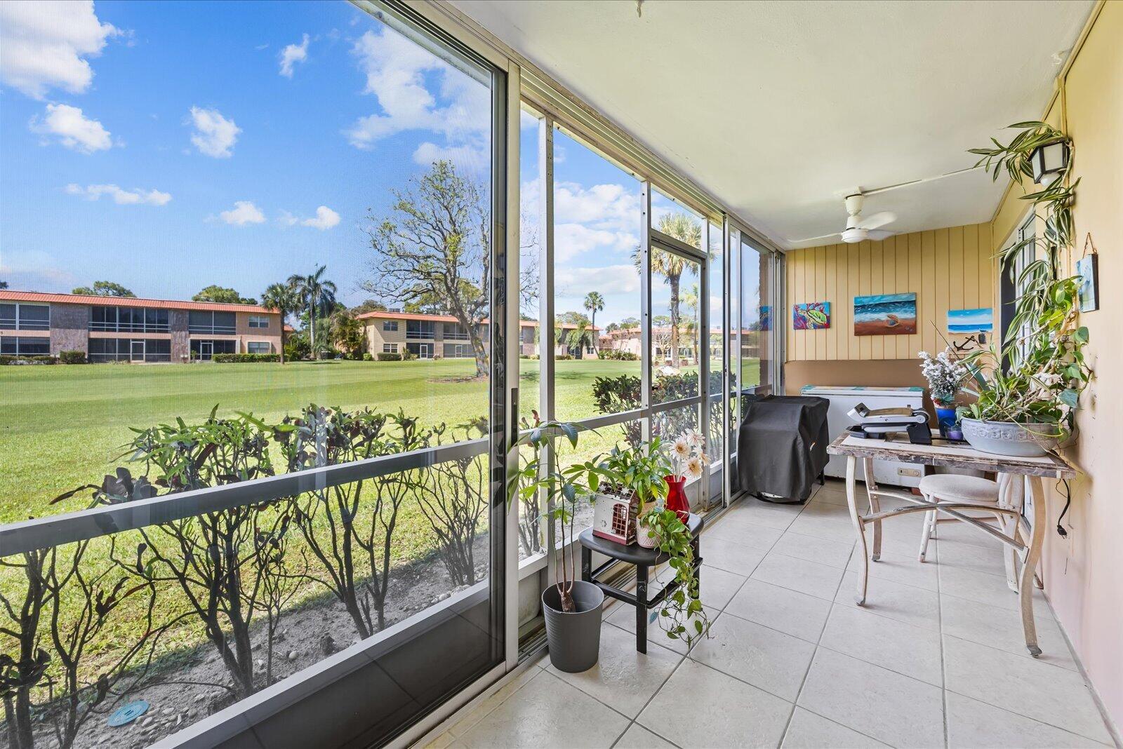 1943 SW Palm City Road 22-d