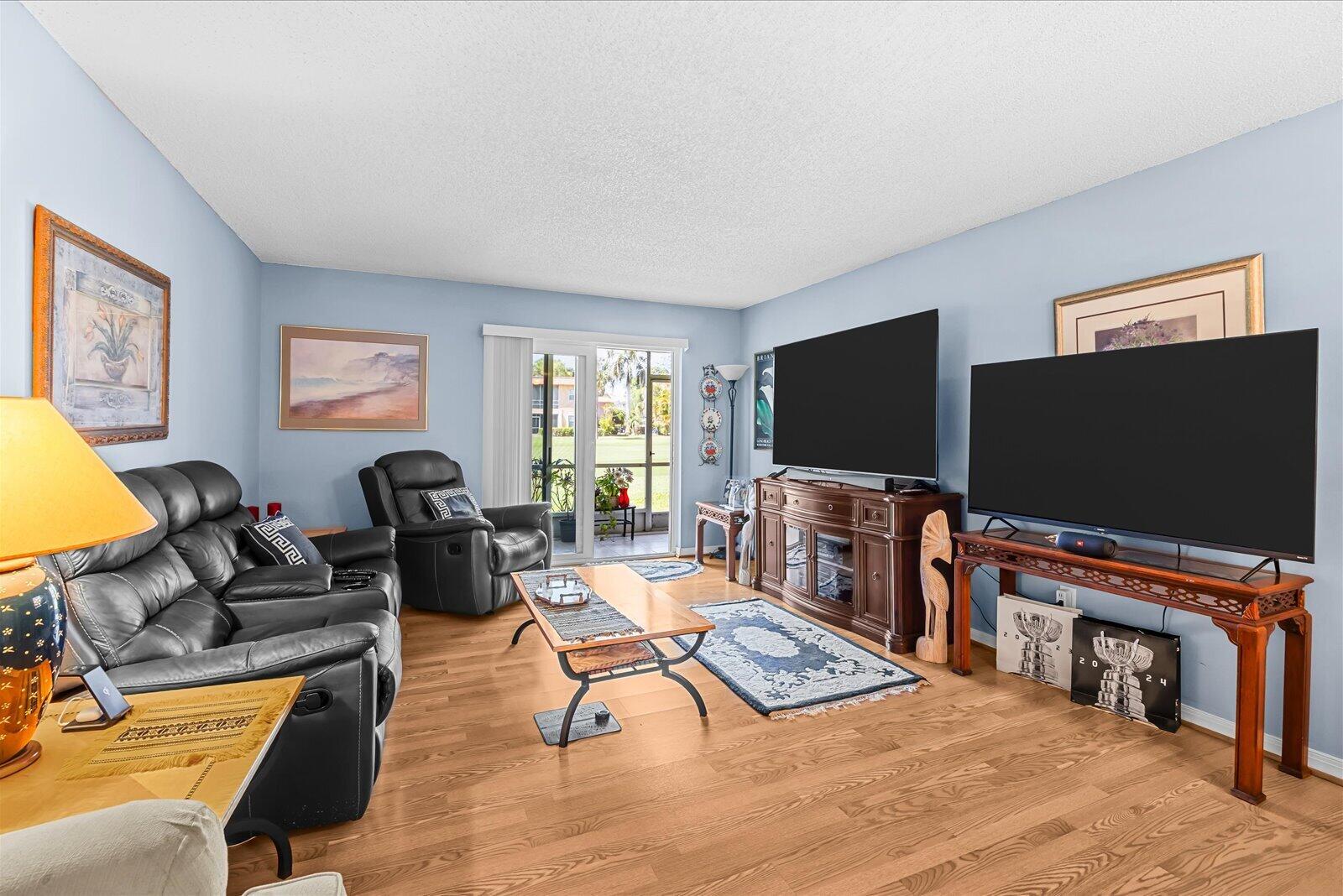1943 SW Palm City Road 22-d