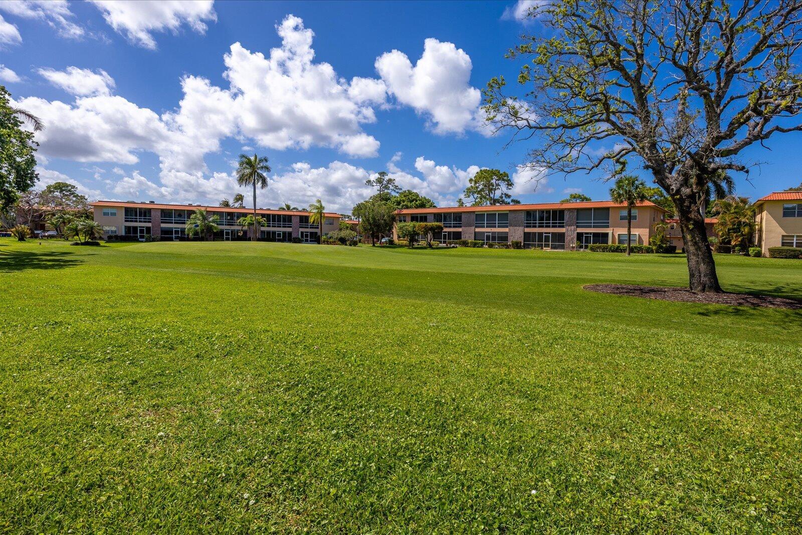 1943 SW Palm City Road 22-d