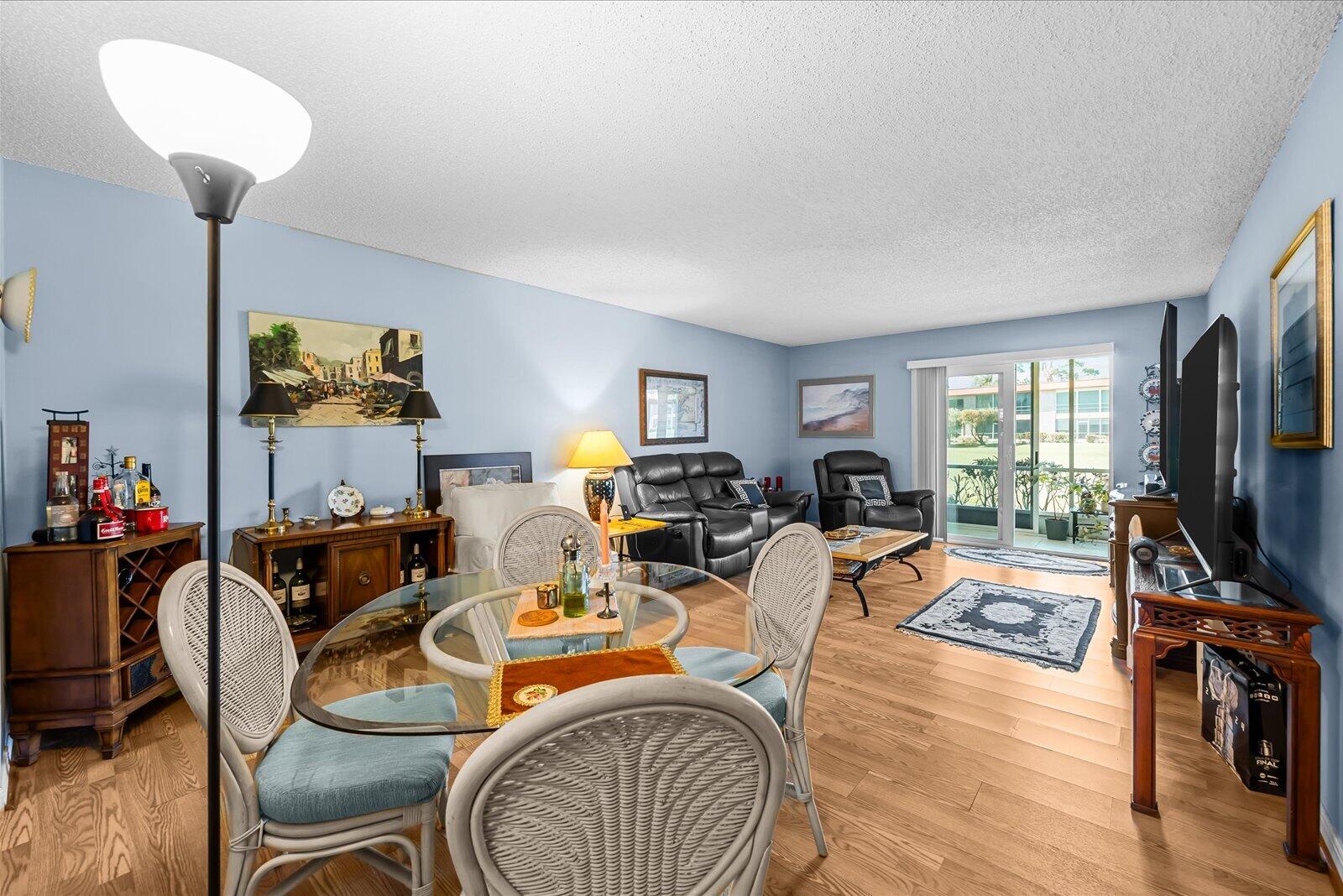 1943 SW Palm City Road 22-d