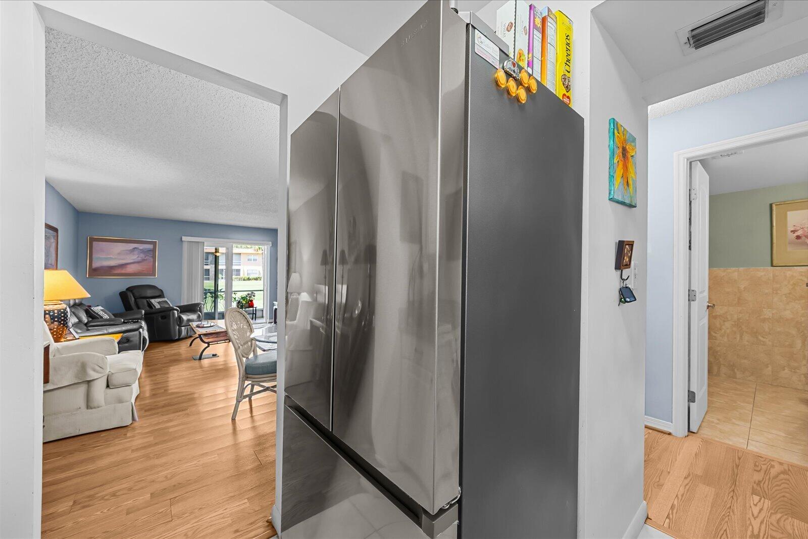1943 SW Palm City Road 22-d