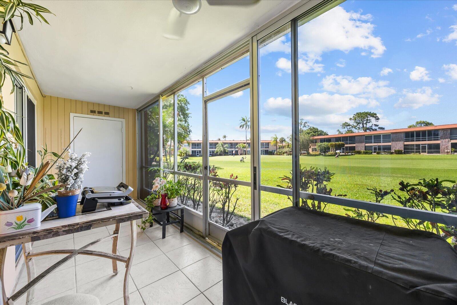 1943 SW Palm City Road 22-d