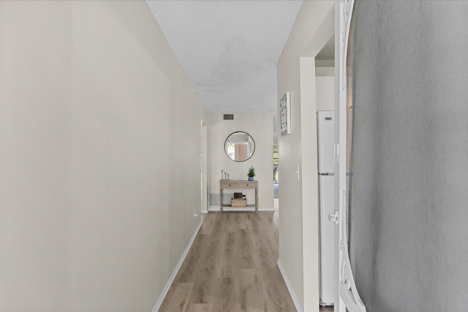 2600 SE Ocean Boulevard N8