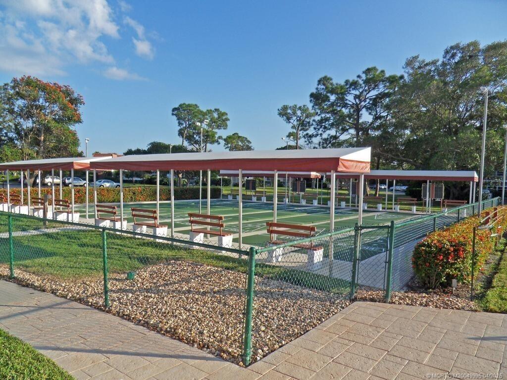 2600 SE Ocean Boulevard Gg5