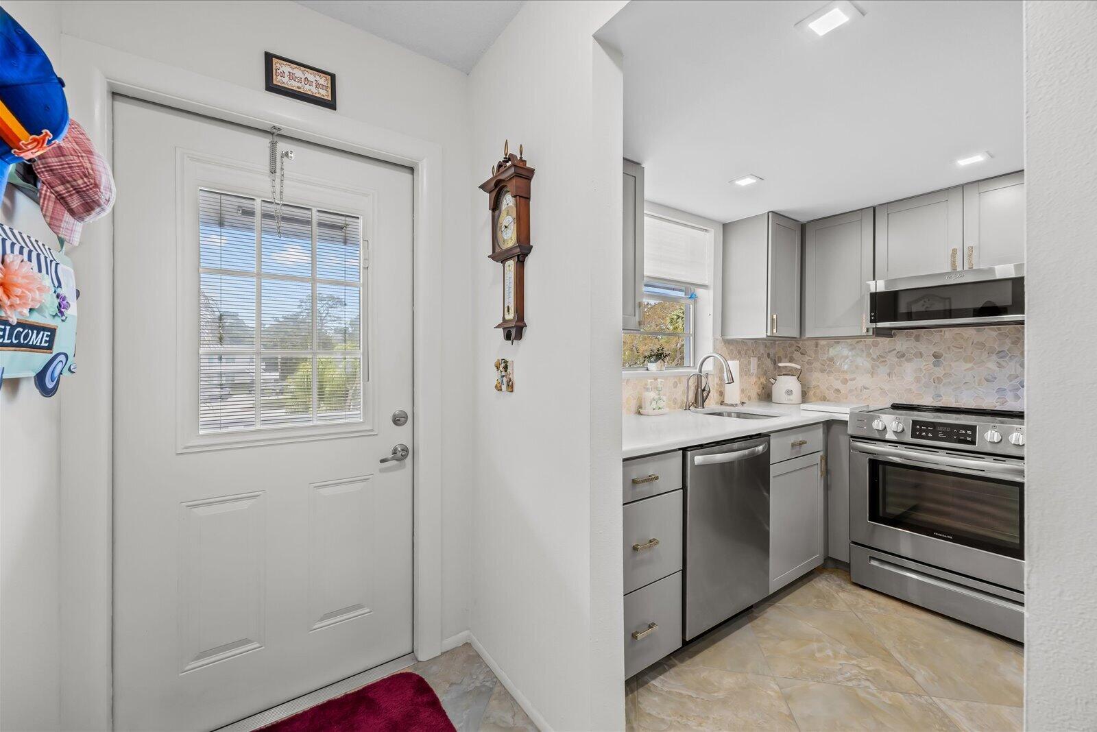 2929 SE Ocean Boulevard 104-7