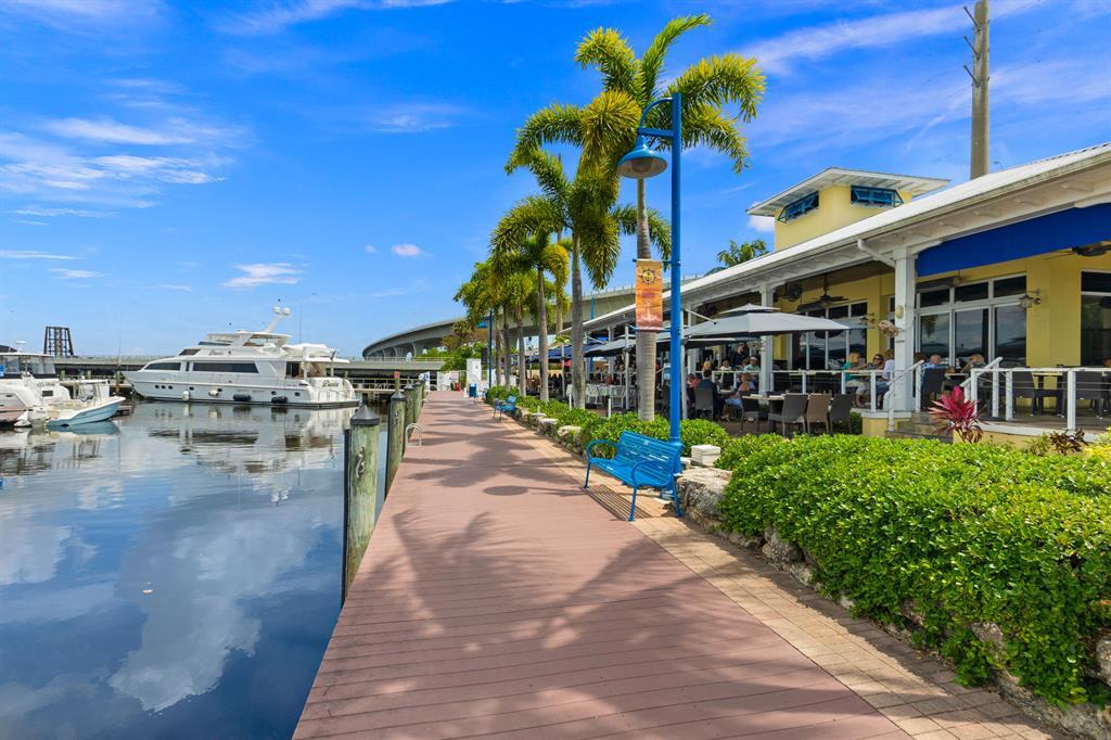 2929 SE Ocean Boulevard 104-7
