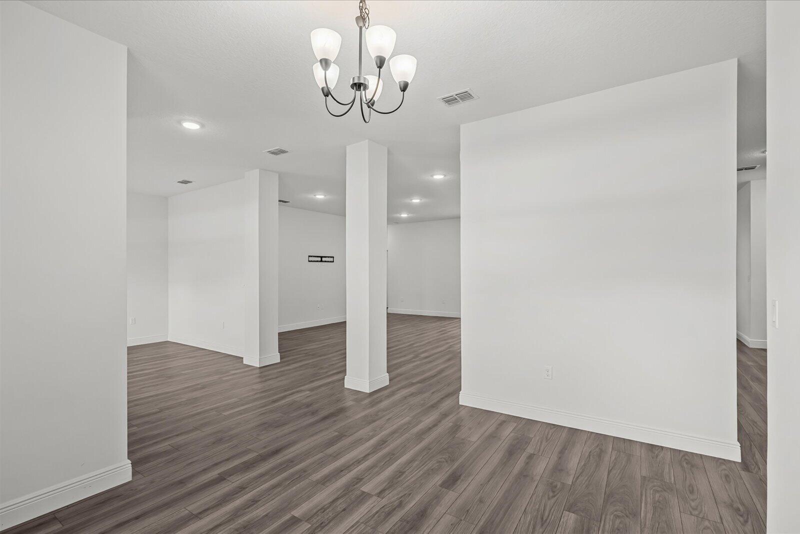 1561 SE Portillo Road, Port St. Lucie