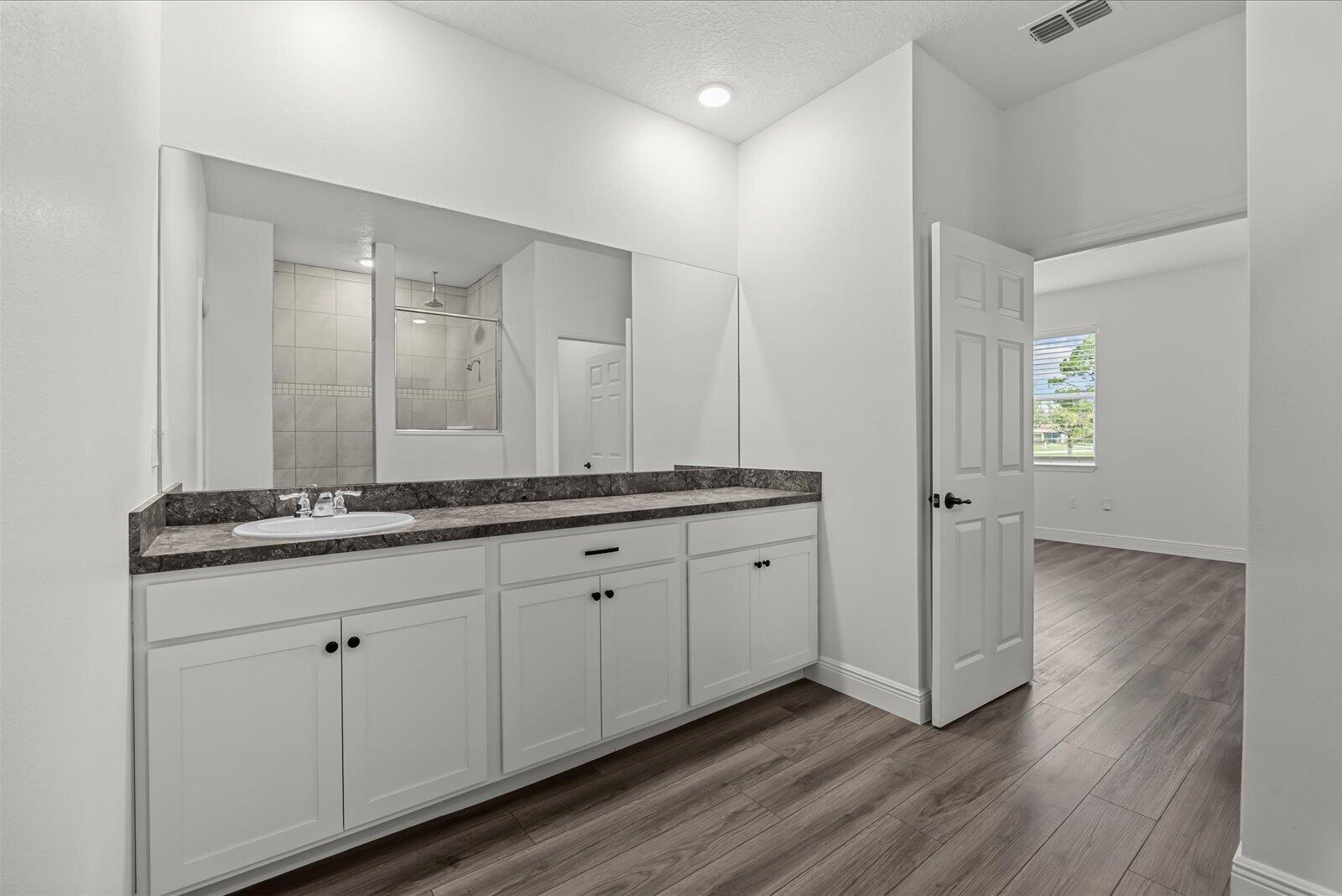 1561 SE Portillo Road, Port St. Lucie