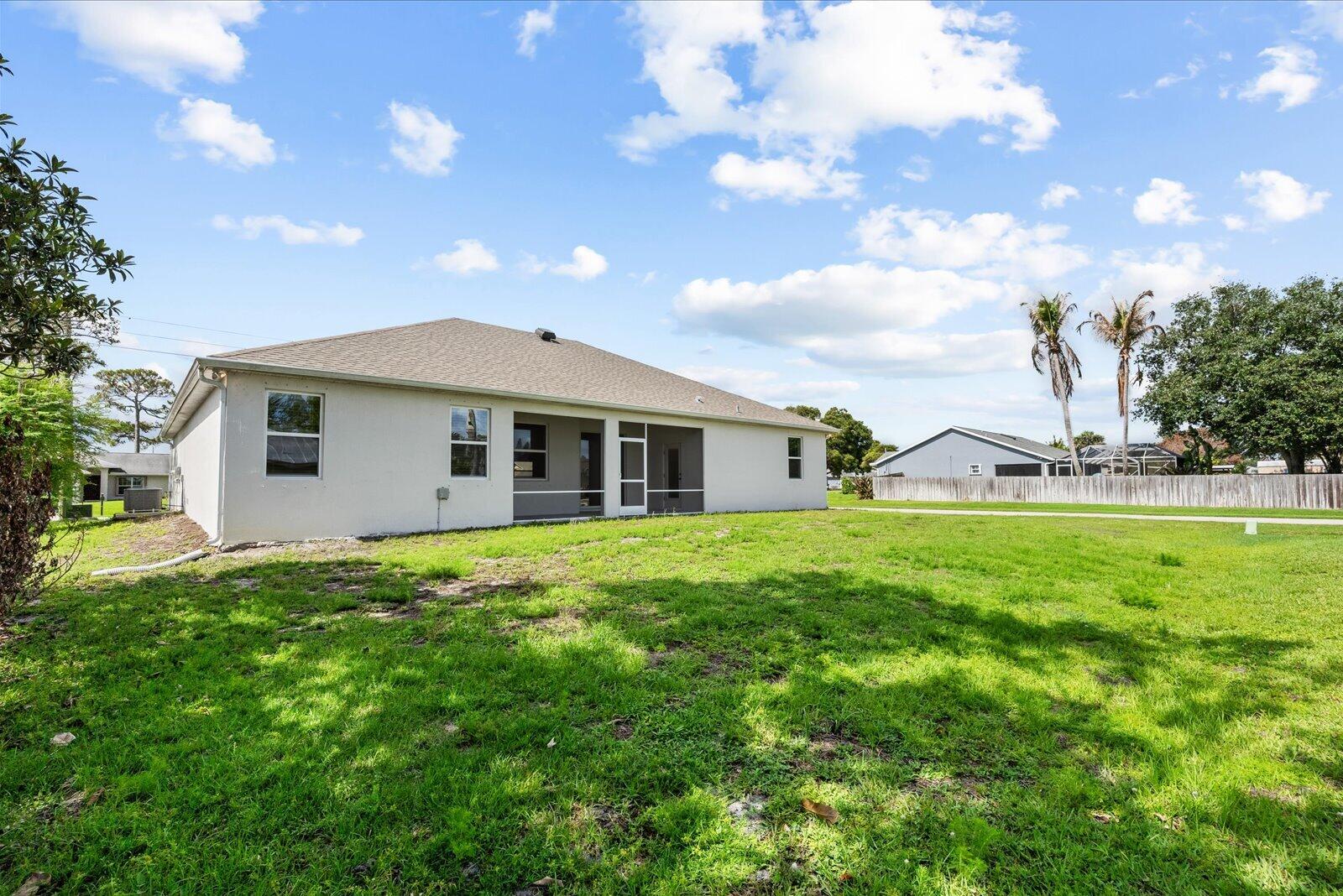 1561 SE Portillo Road, Port St. Lucie