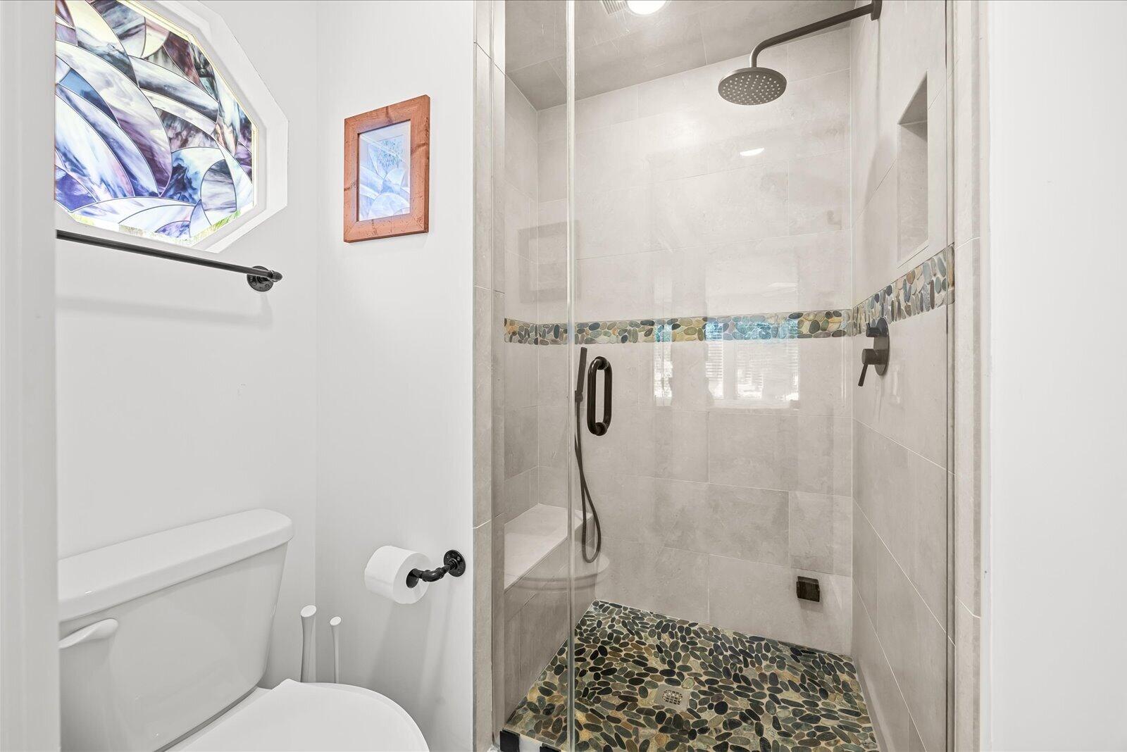 2001 NW Laurel Oak Lane
