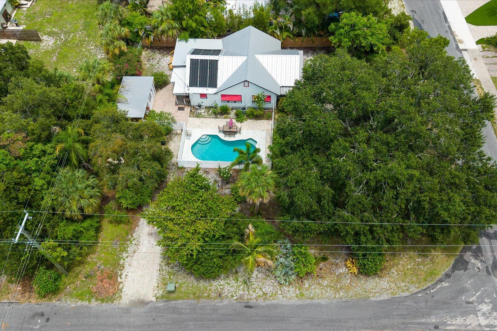 705 SE Stypmann Boulevard
