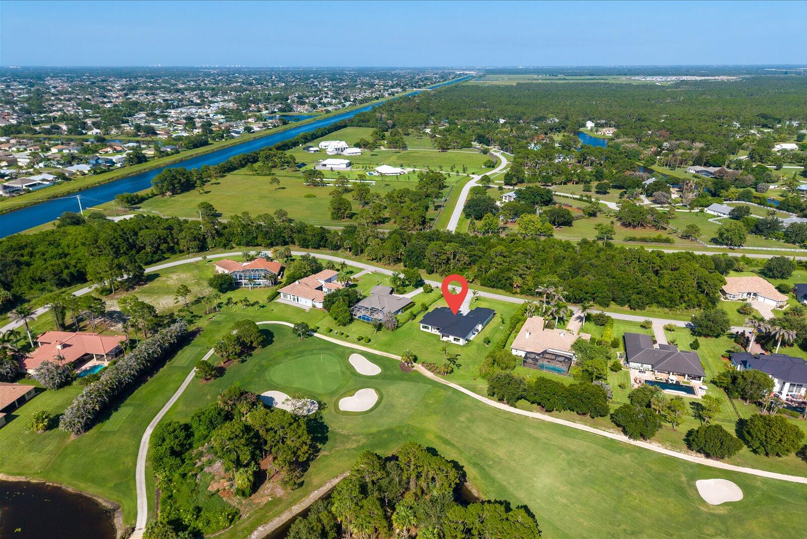 896 SW Squire Johns Lane