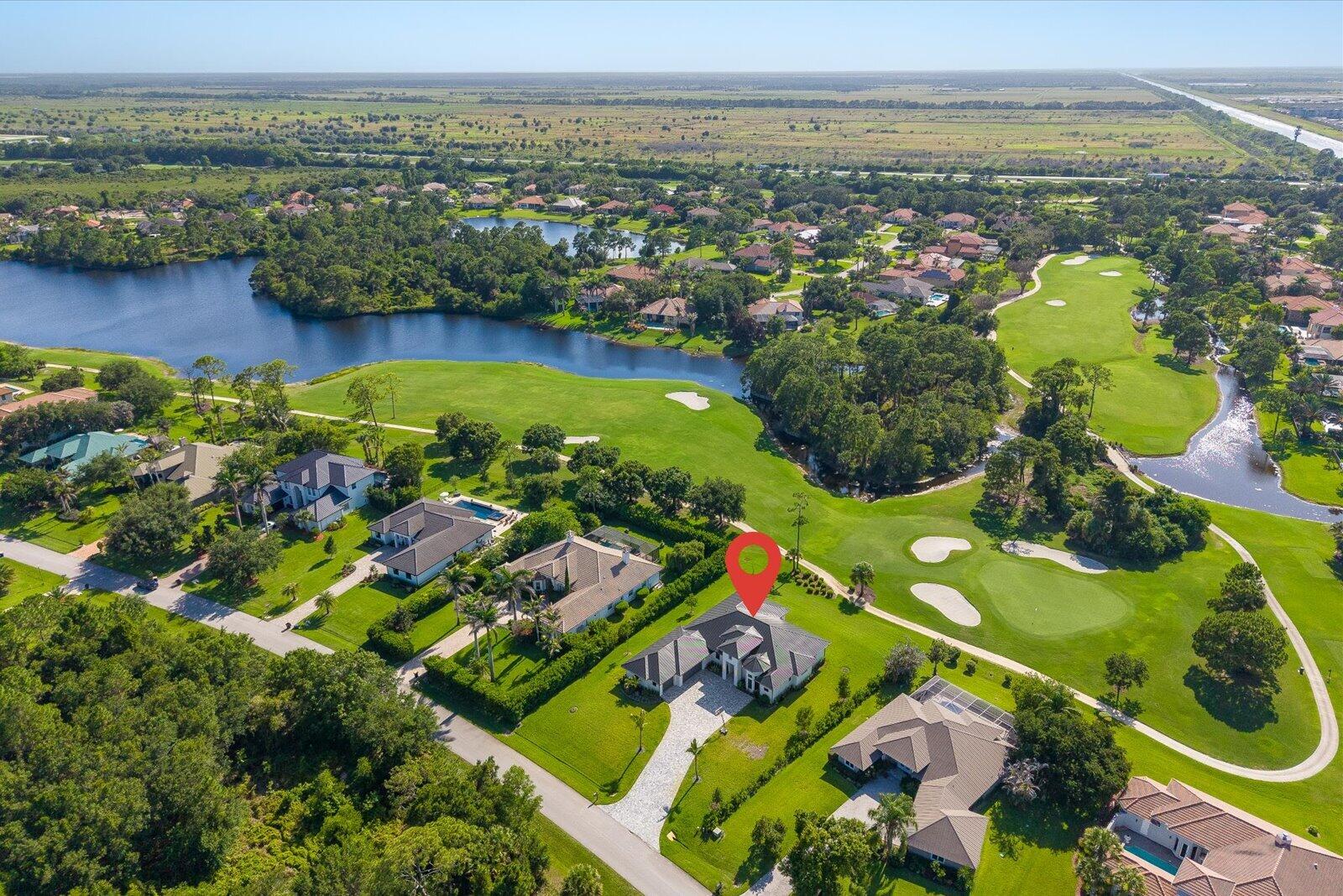 896 SW Squire Johns Lane