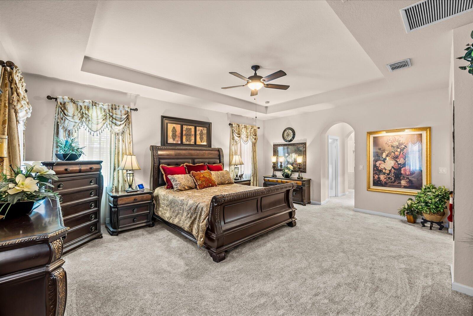 5718 SW Bald Eagle Drive