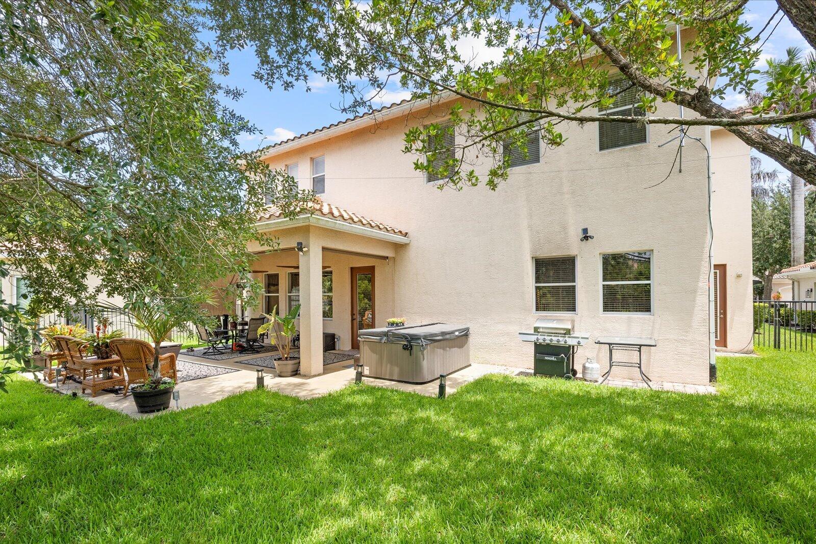 5718 SW Bald Eagle Drive
