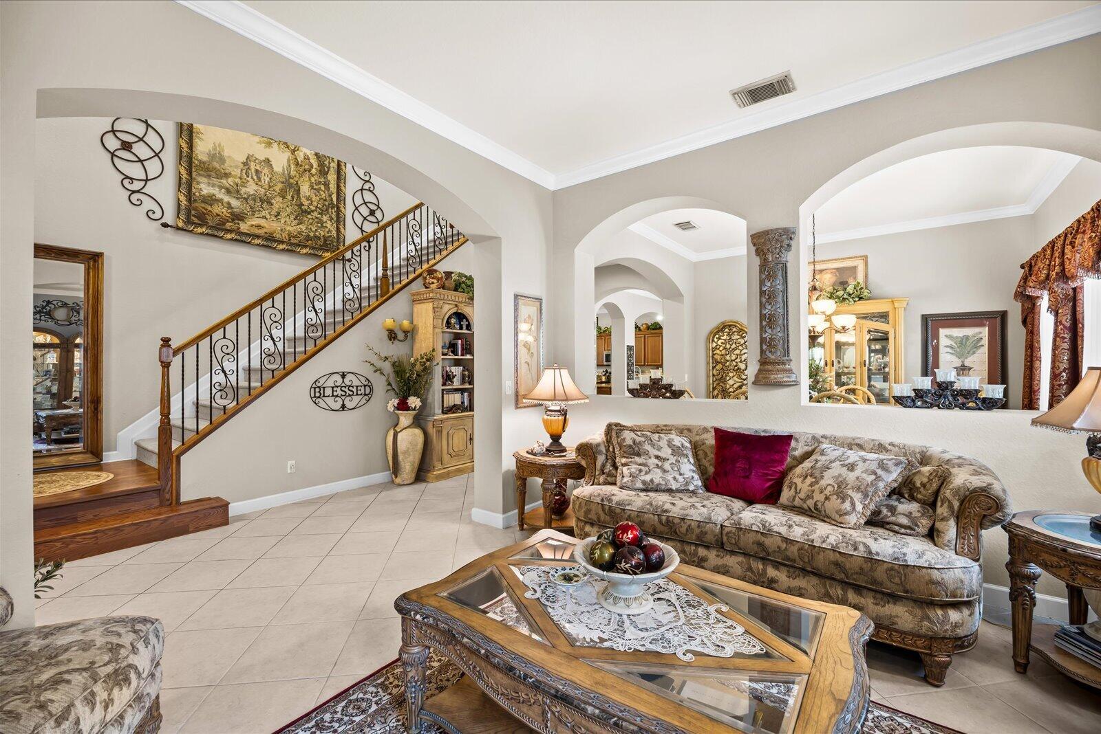 5718 SW Bald Eagle Drive