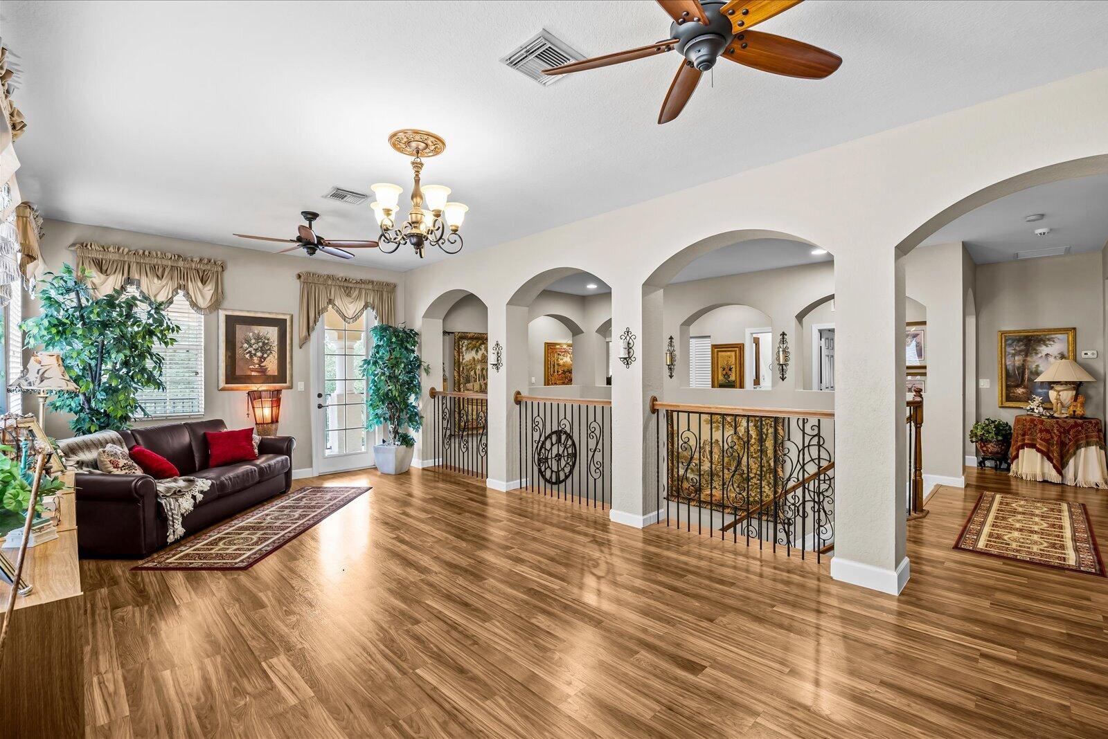 5718 SW Bald Eagle Drive