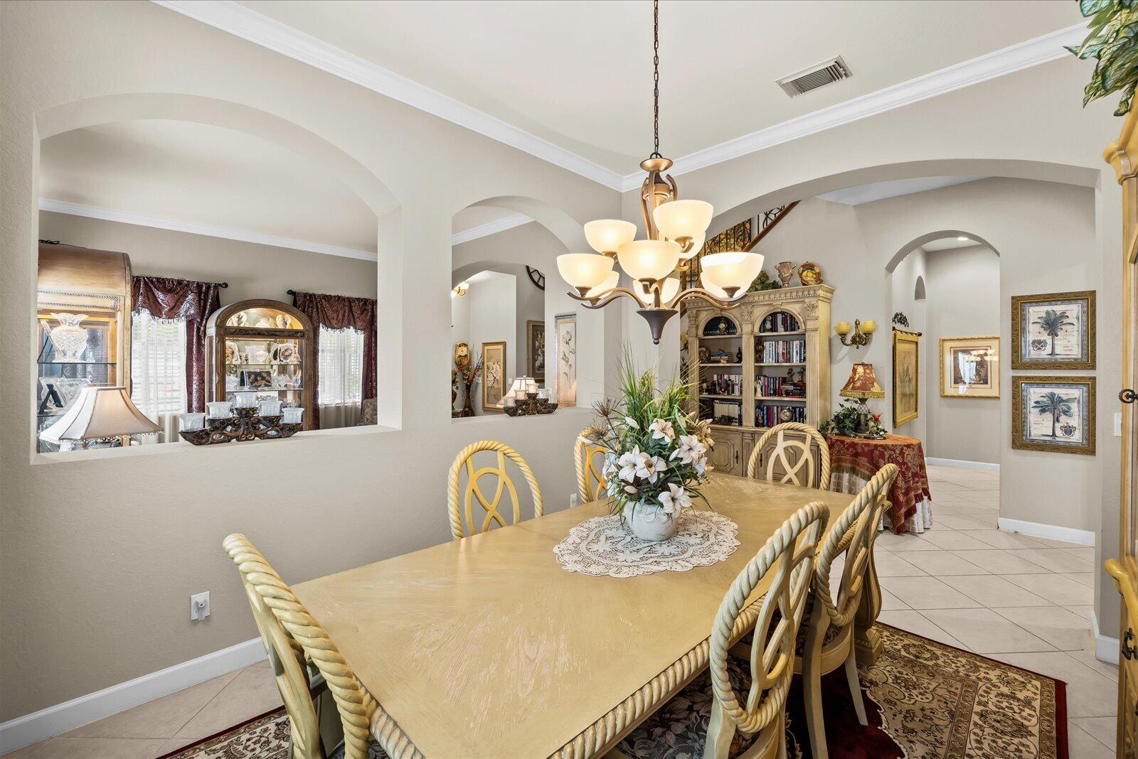 5718 SW Bald Eagle Drive