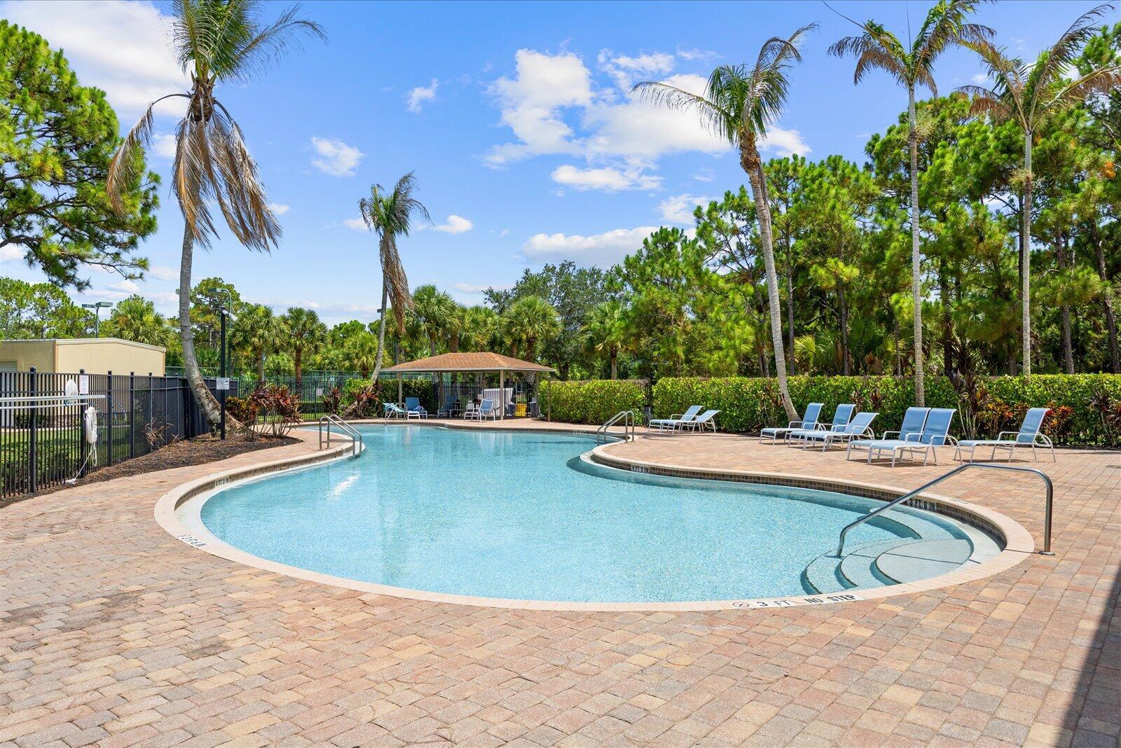 5718 SW Bald Eagle Drive