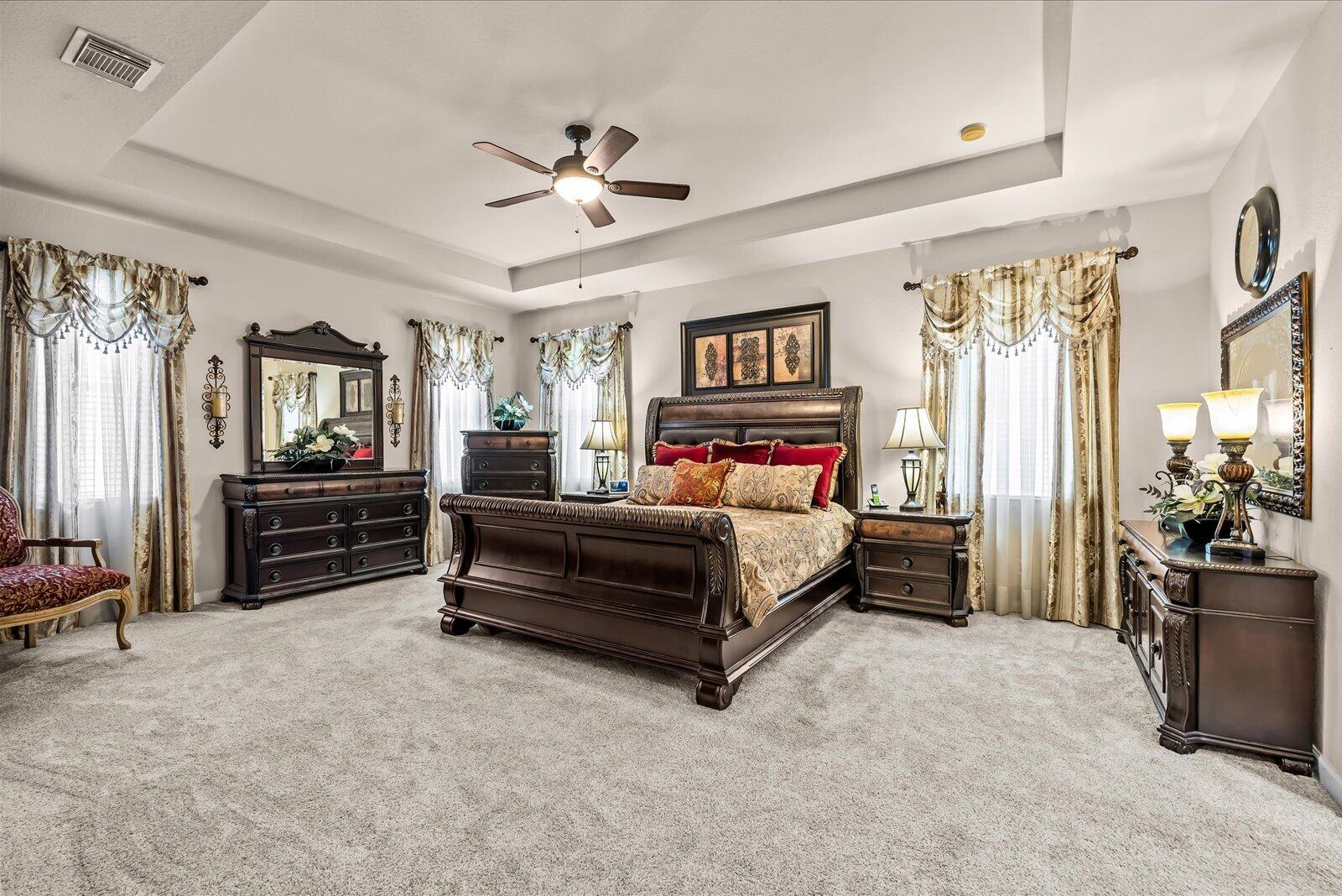 5718 SW Bald Eagle Drive