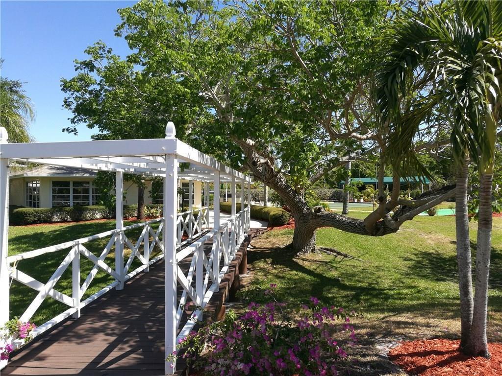 2950 SE OCEAN Boulevard 136-6