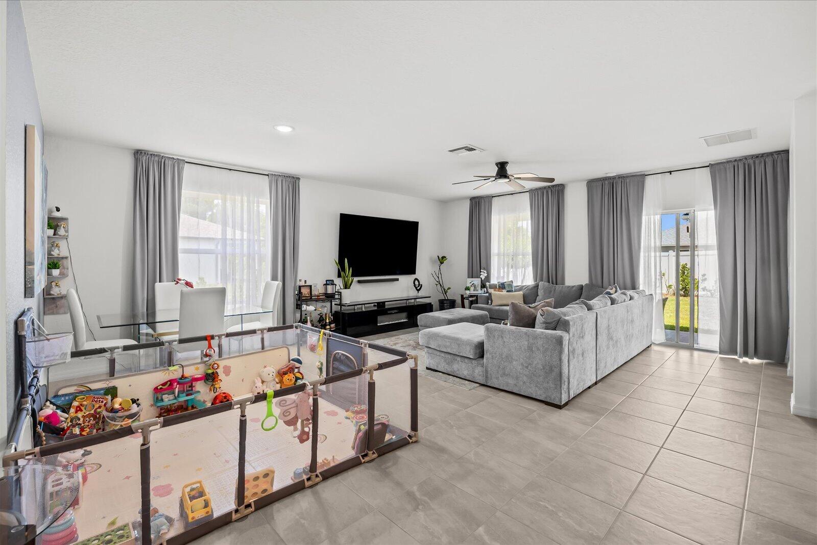 837 SW CALIFORNIA Boulevard, Port St. Lucie