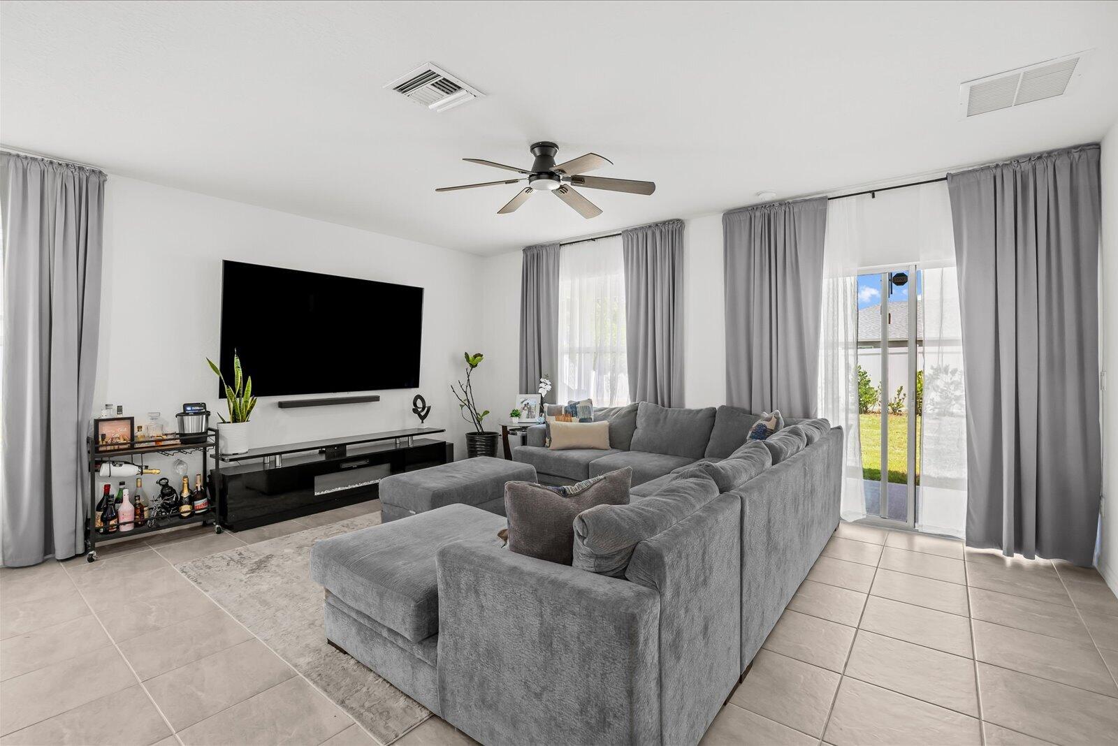 837 SW CALIFORNIA Boulevard, Port St. Lucie