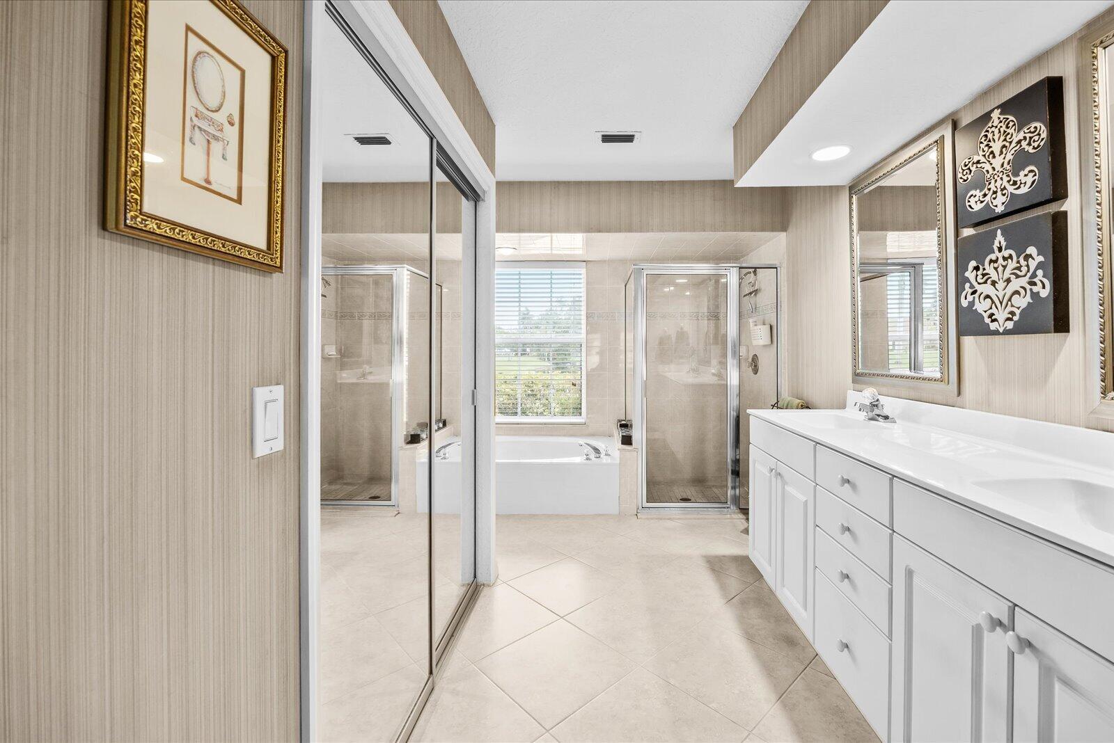 2375 NW Cove View
