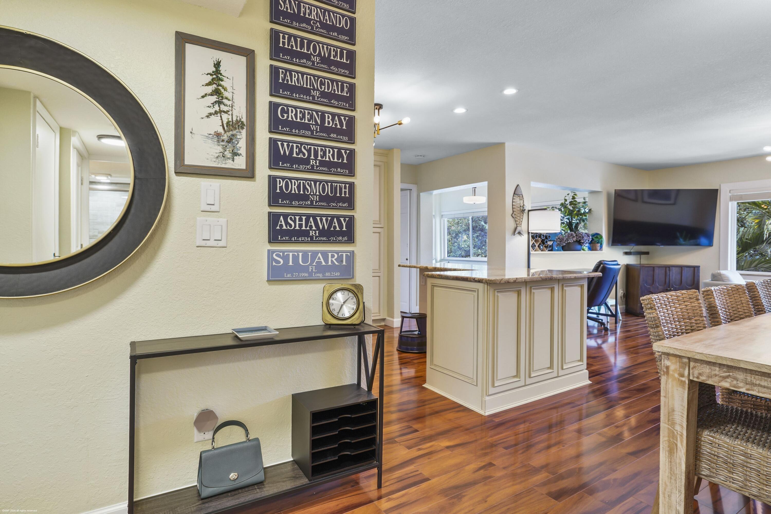 1800 SE SAINT LUCIE Boulevard 6-201